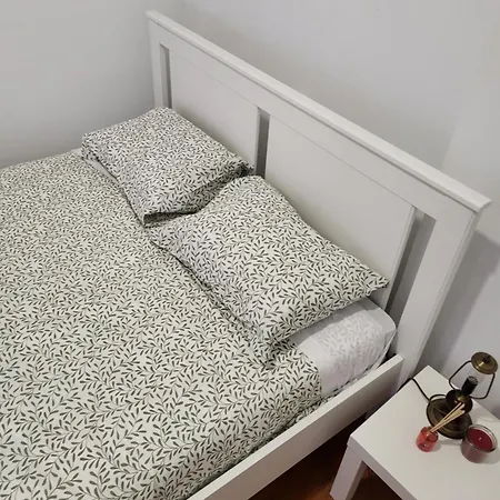 Zena * Lisbon